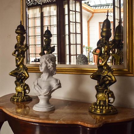 Hotel Casa De La Luz Богота Экстерьер фото