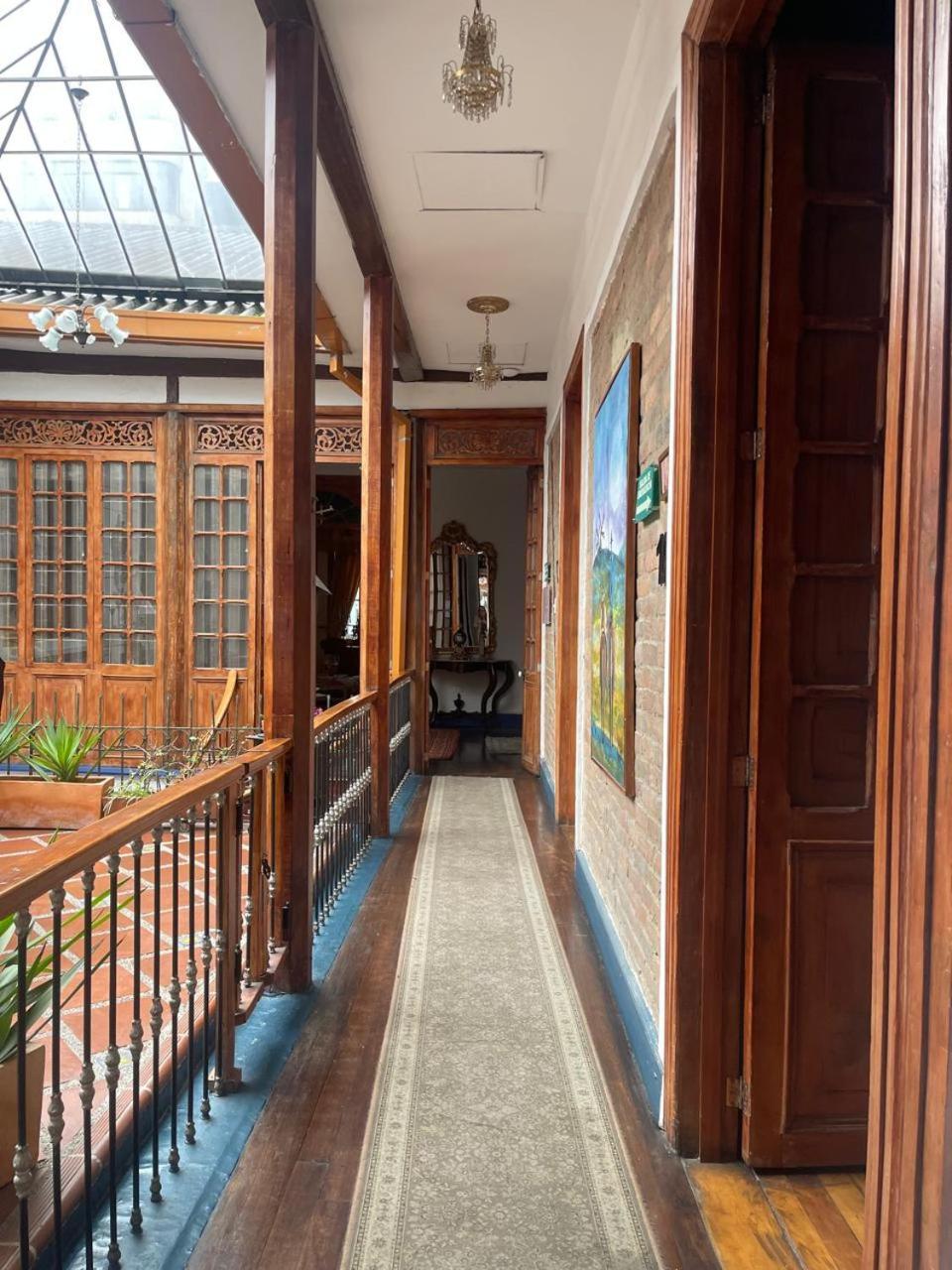 Hotel Casa De La Luz Богота Экстерьер фото